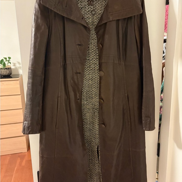 Danier Leather Women's Brown Coat - Picture 2 of 5